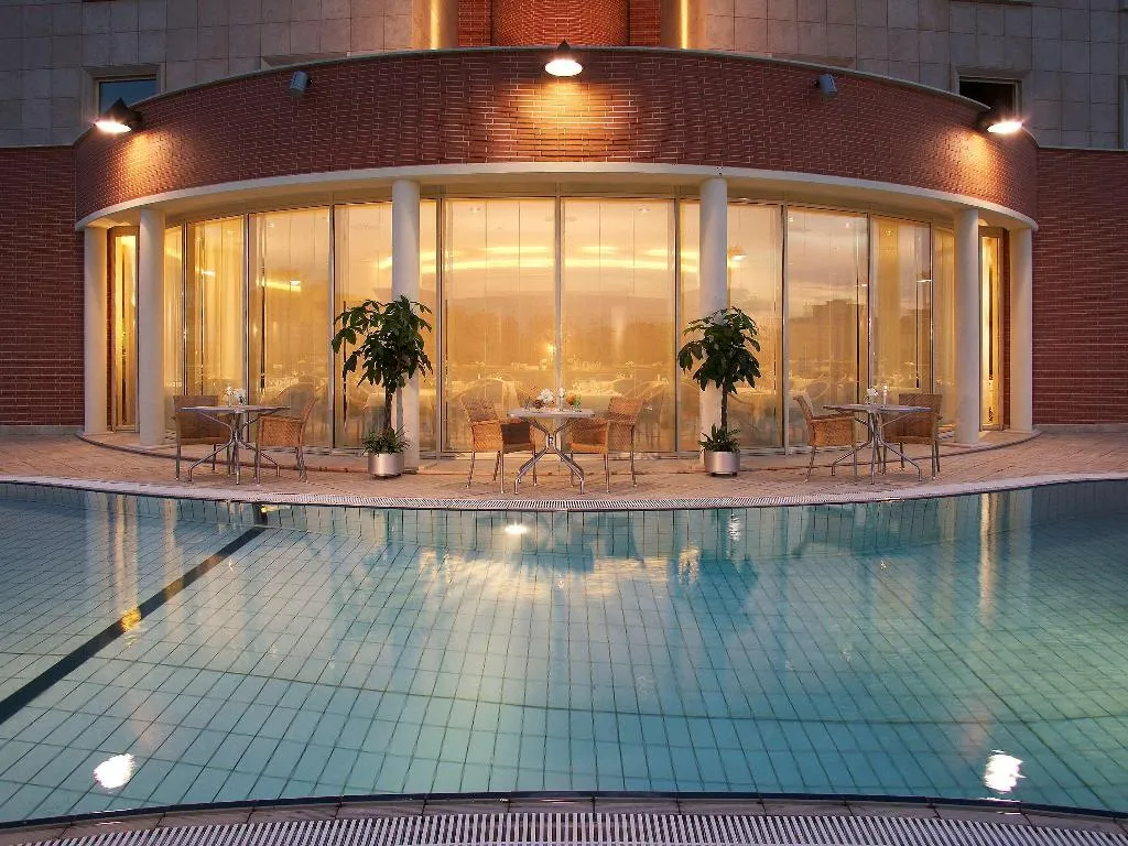 Pool, Novotel Roma Est, Rome