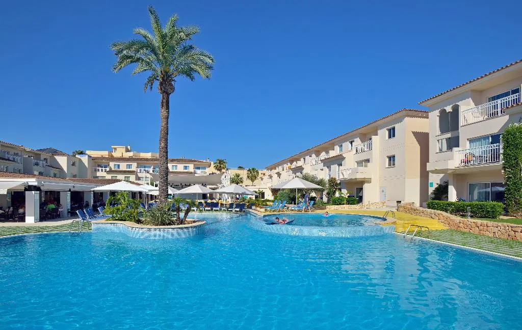 Pool, Aparthotel Isla de Cabrera, Majorca