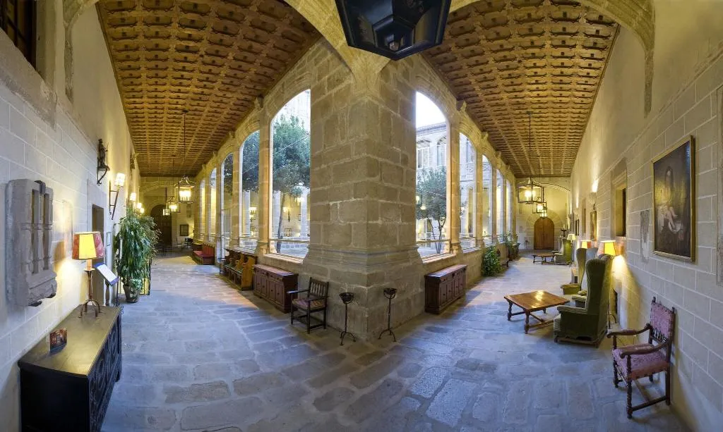 Lobby, Parador de Plasencia, Madrid
