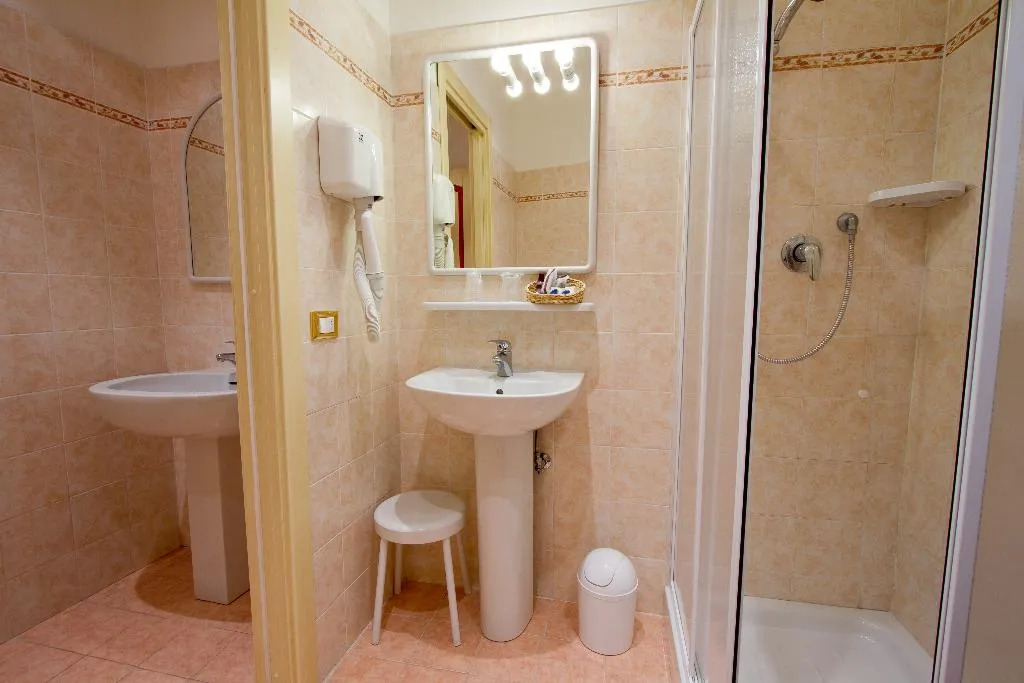 Double or Twin ANNEX Room, Hotel Conterie, Venice