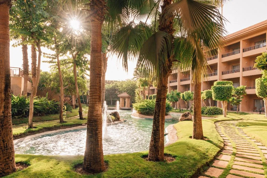 General view, Dusit Thani LakeView Cairo, Cairo