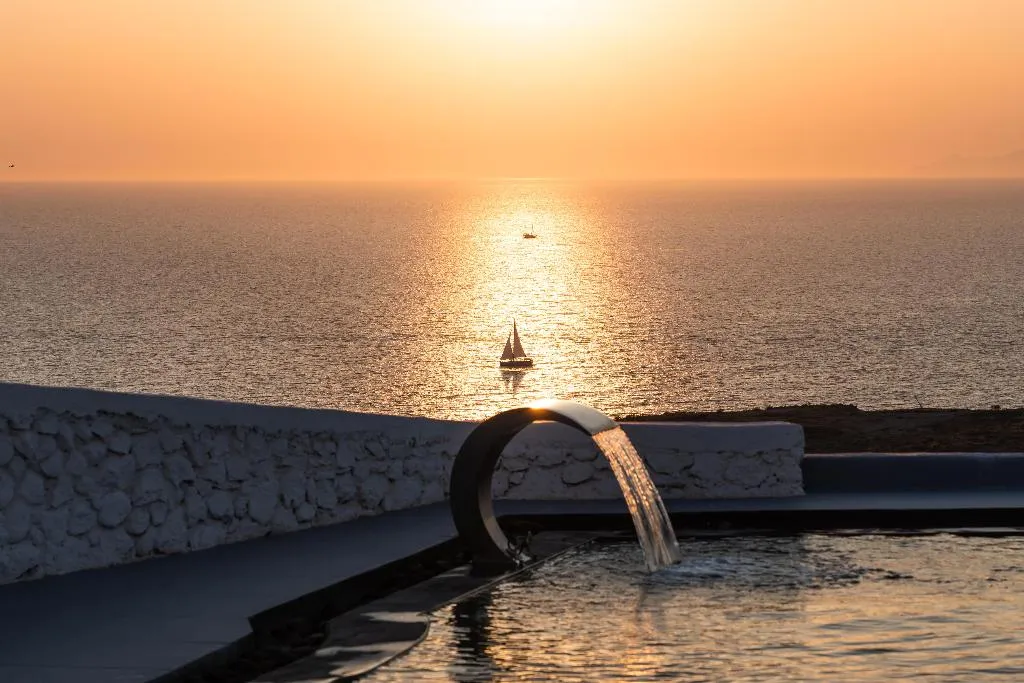 General view, Serenita Luxury Suites, Santorini