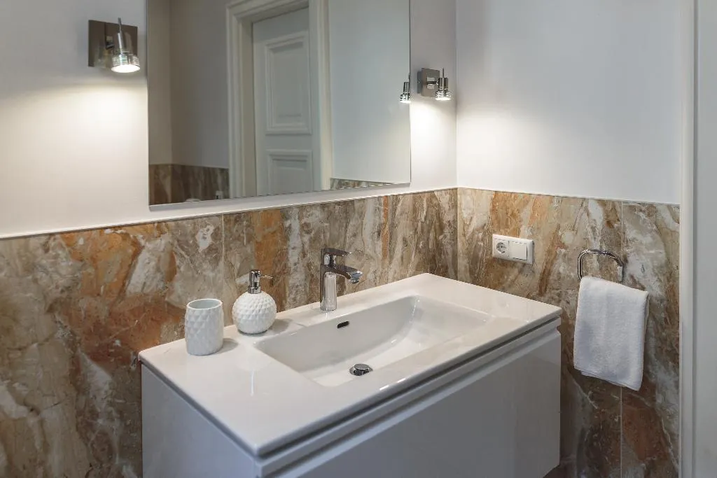 APARTMENT TWO BEDROOMS Room, Riga Lux Apartments Skolas Street 20, Riga