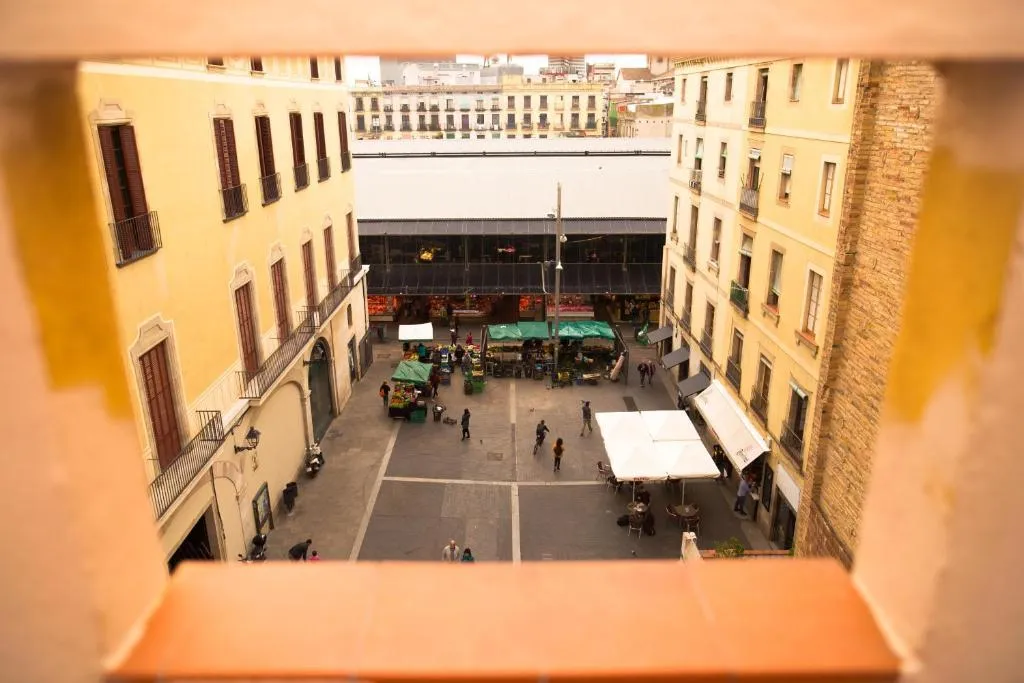 APARTMENT CAPACITY 10 Room, La Guarida, Barcelona