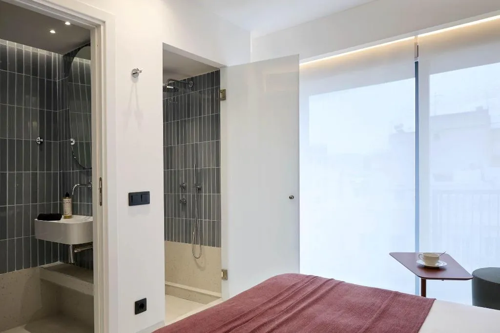 Room, Twinn Downtown Piraeus, Athens