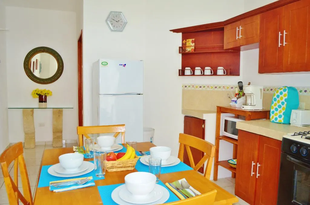 FAMILY ROOM PARTIAL SEA VIEW Room, Corales Suites, Cancun Area