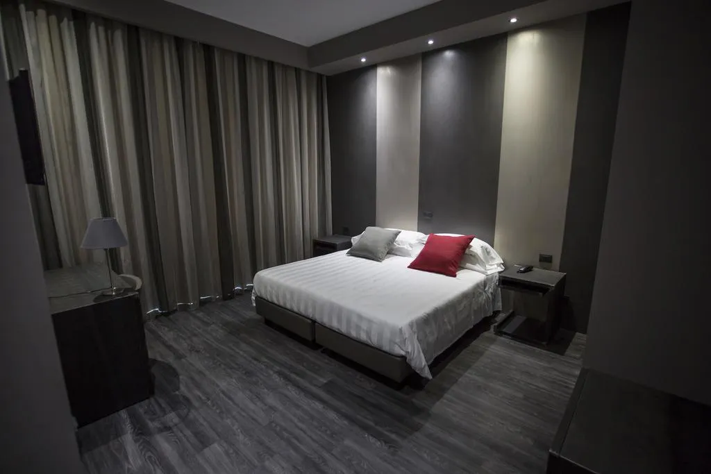 TRIPLE SUPERIOR Room, 9V9 Hotel, Rome