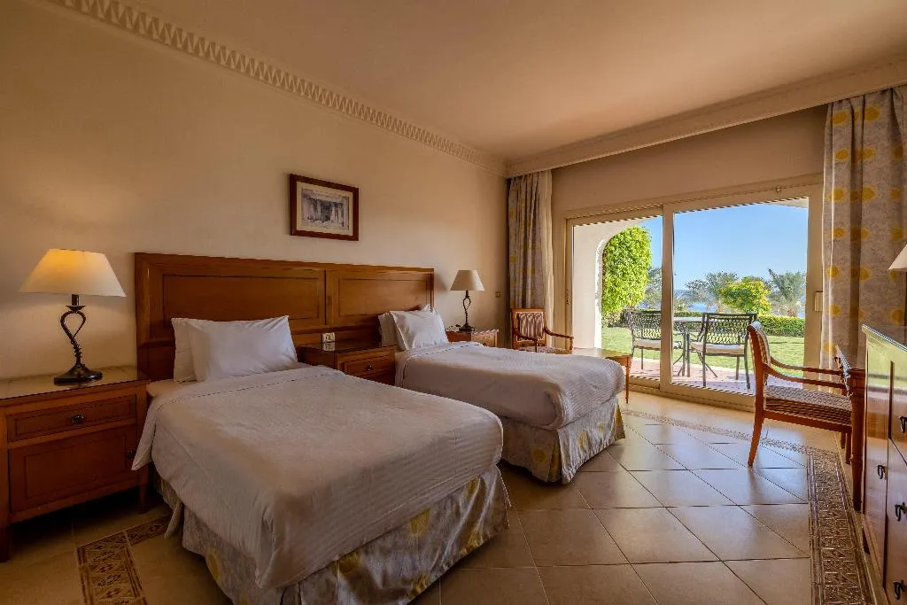 TWIN GARDEN VIEW WITH BALCONY Room, Continental Plaza Beach, Red Sea Riviera