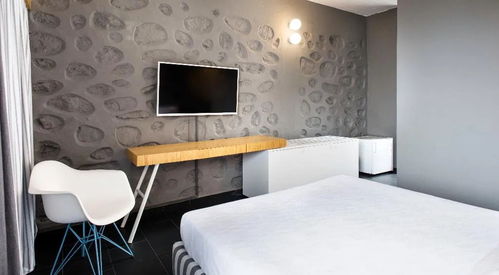 DOUBLE SUPERIOR Room, Alkistis Mykonos, Corfu