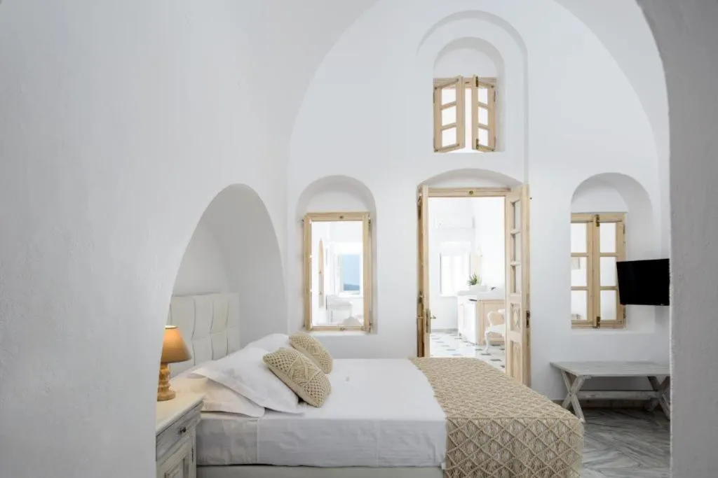 CAVE ONE BEDROOM ONE BATHROOM Room, Hotel Kallisto, Santorini