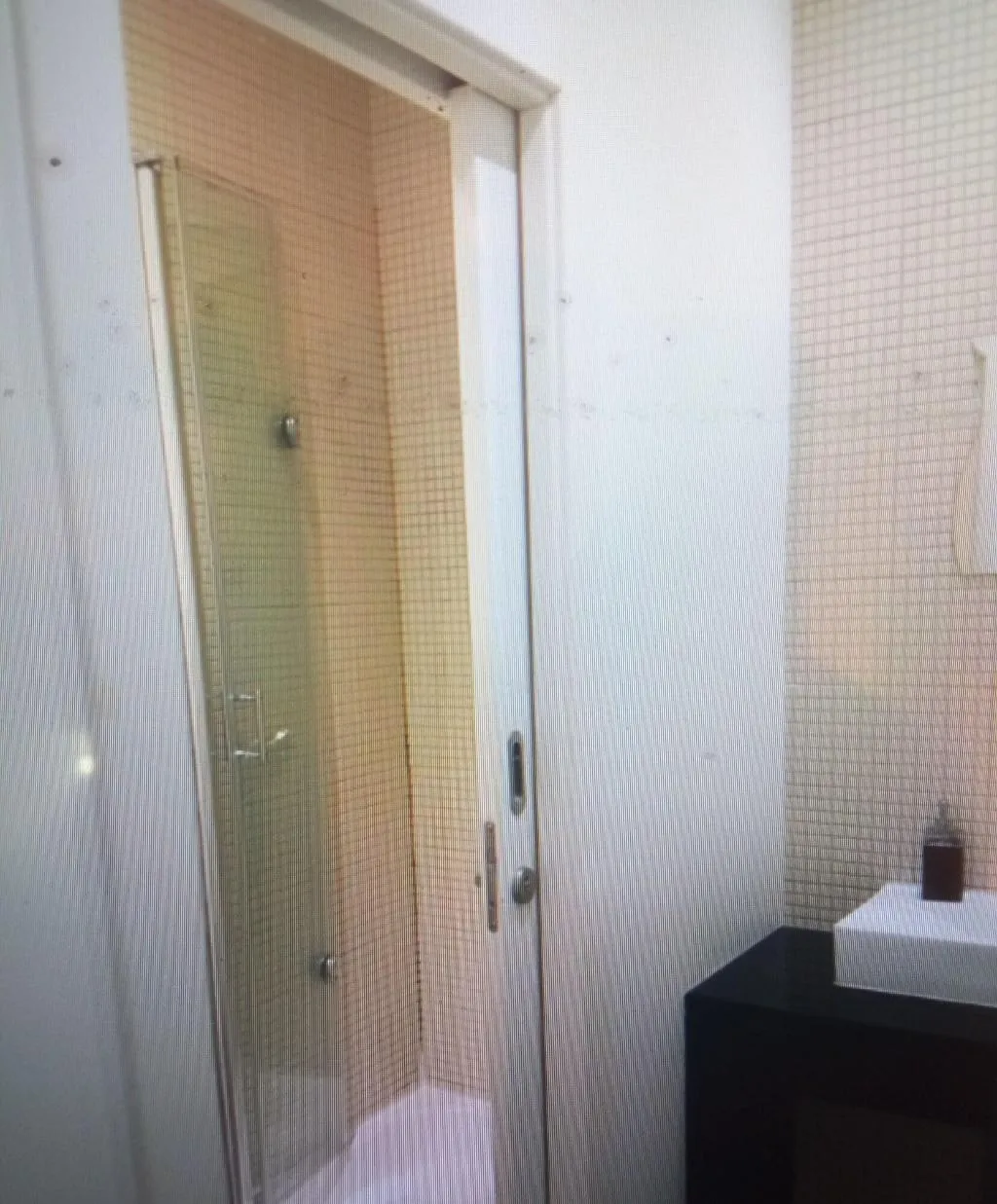 Room, Happy @ Chiado, Lisbon