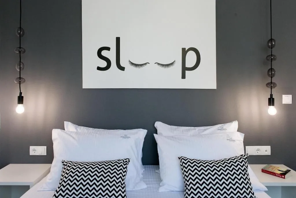 Room, Ria, Crete