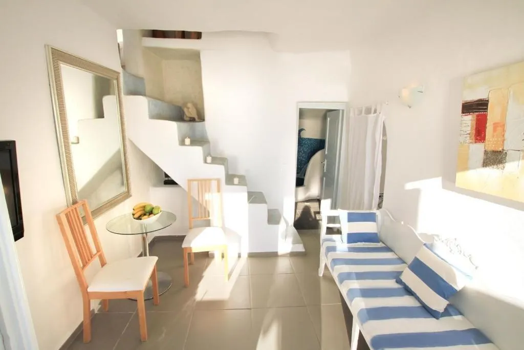 SUITE HONEYMOON Room, Finesse Suites, Santorini