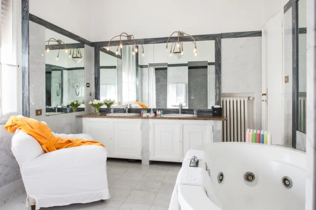 Room, Grand Hotel Plaza, Rome