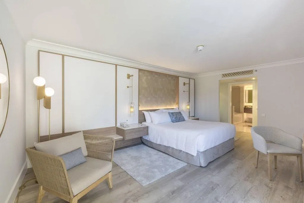 SUITE WITH BALCONY WITH VIEWS Room, Denia Marriott La Sella Golf Resort & Spa, Costa Blanca