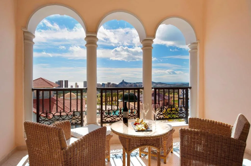 DOUBLE PREMIUM Room, Melia Villaitana, Costa Blanca