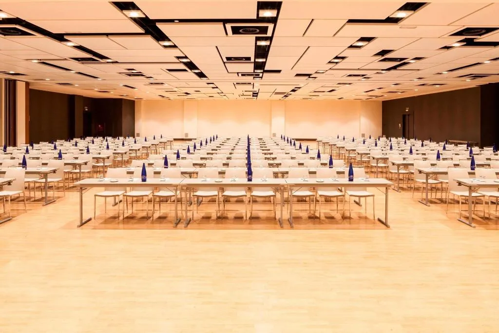 Conferences, Marriott Hotel Madrid Auditorium, Madrid
