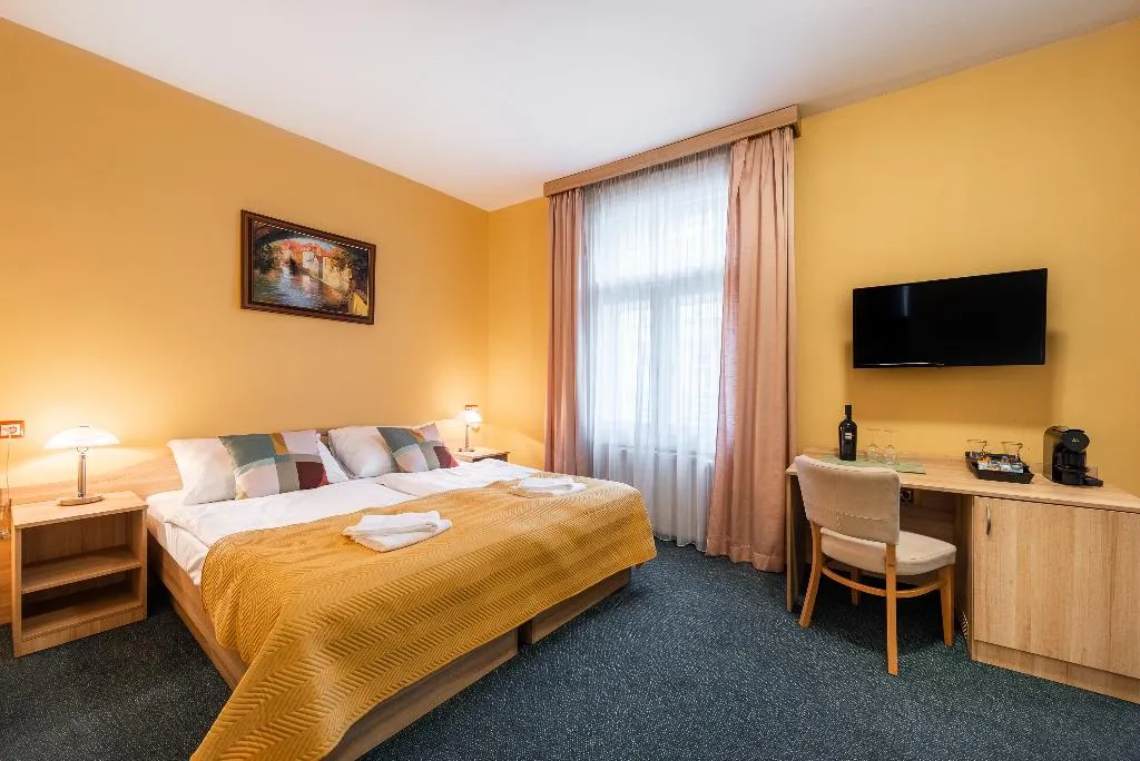 DOUBLE DELUXE Room, Hotel Libero, Prague