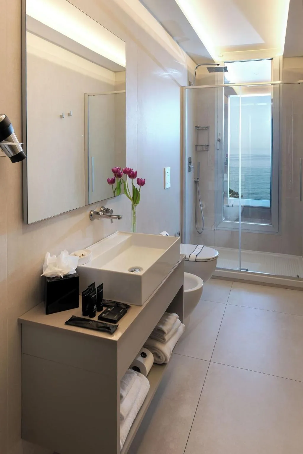 Room, Resort Tre Fontane, Naples