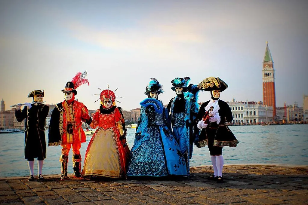 Sports and Entertainment, Silver Star Guest House, Venice