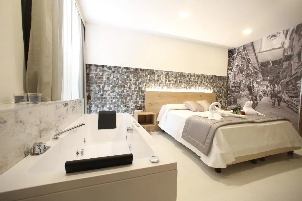 DOUBLE DELUXE Room, Relais Piazza del Plebiscito, Naples