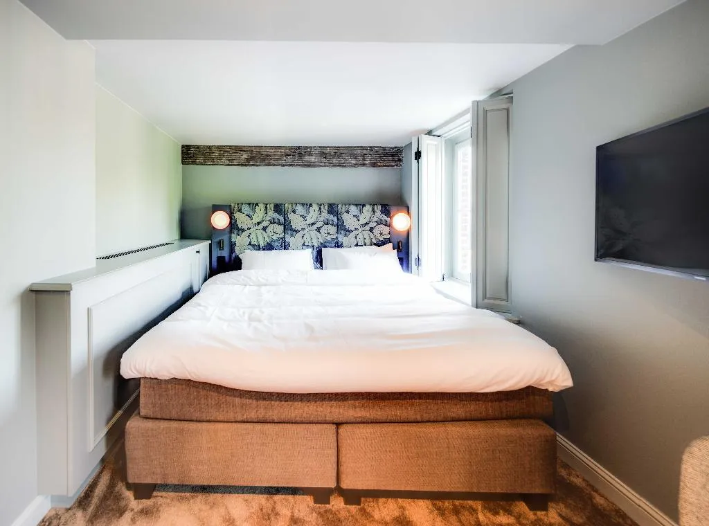 Double or Twin COMFORT Room, Hotel Monastere Maastricht, Amsterdam