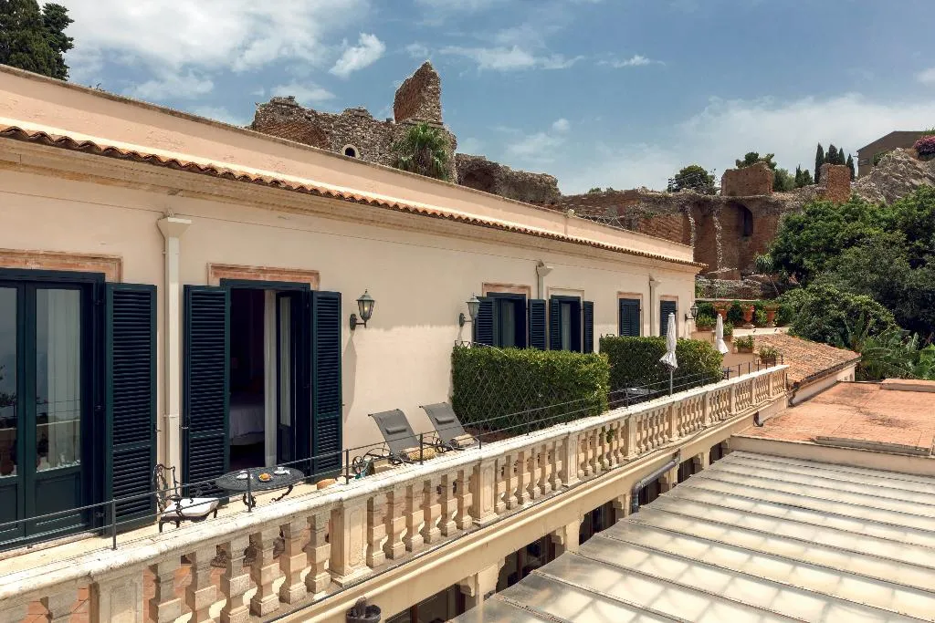JUNIOR SUITE PREMIUM Room, Grand Hotel Timeo, A Belmond Hotel, Taormina, Taormina