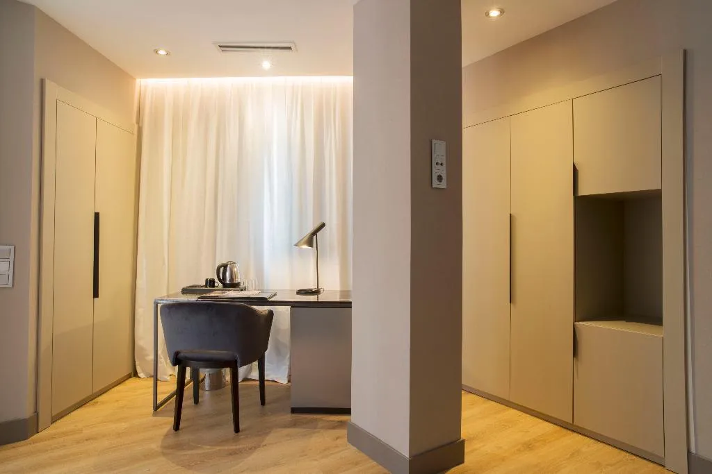 JUNIOR SUITE STANDARD Room, Zenit Lisboa, Lisbon