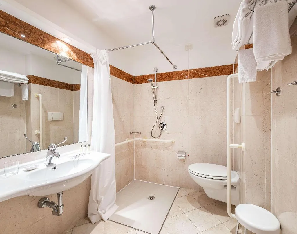 DOUBLE ECONOMY Room, The Regency, Sure Hotel Collection by Best Western, Milan