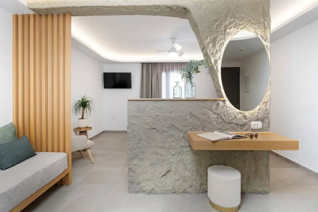SUITE DELUXE WITH TERRACE Room, Axopetra Boutique Hotel, Mykonos