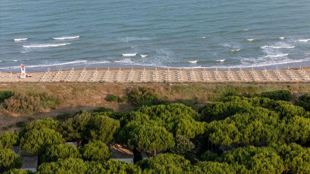 Beach, Club del Sole Jesolo Family Resort, Venice