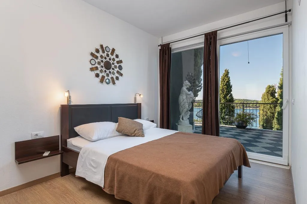APARTMENT SEA VIEW WITH BALCONY Room, Apartments Didan, Dubrovnik