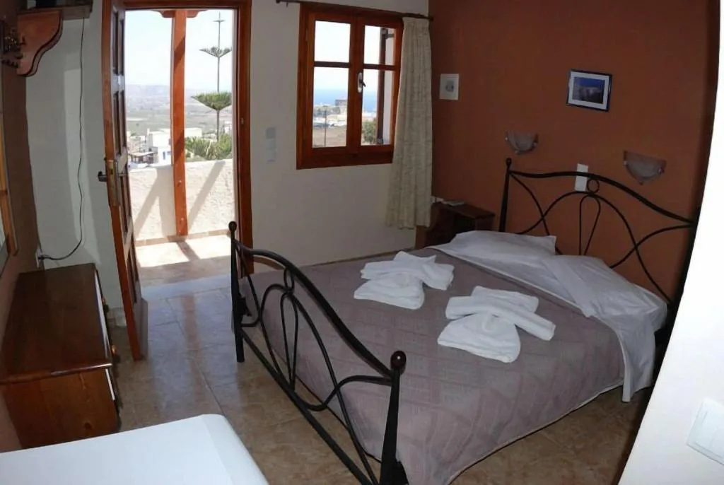 Room, Villa Galinia, Santorini