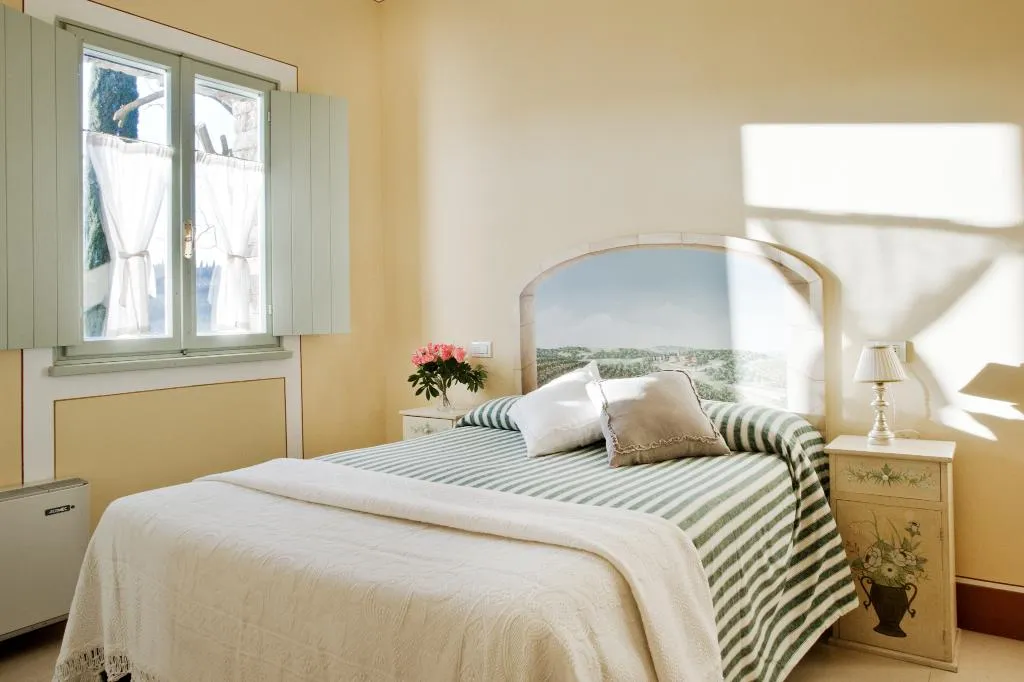 APARTMENT CAPACITY 5 TWO BEDROOMS Room, Poderi Arcangelo Agriturismo Farmhouse, Florence