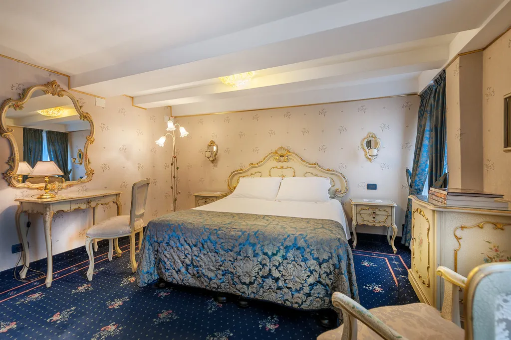 DOUBLE CLASSIC Room, Hotel Montecarlo, Venice