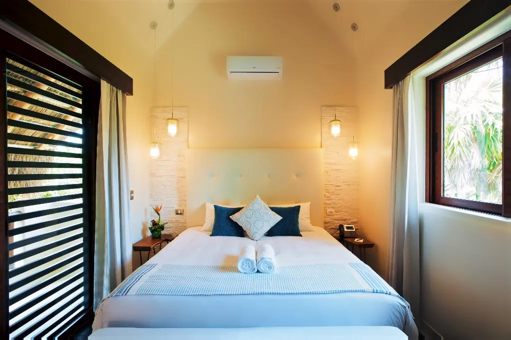 SUITE KING SIZE BED Room, Mukan Resort, Cancun Area