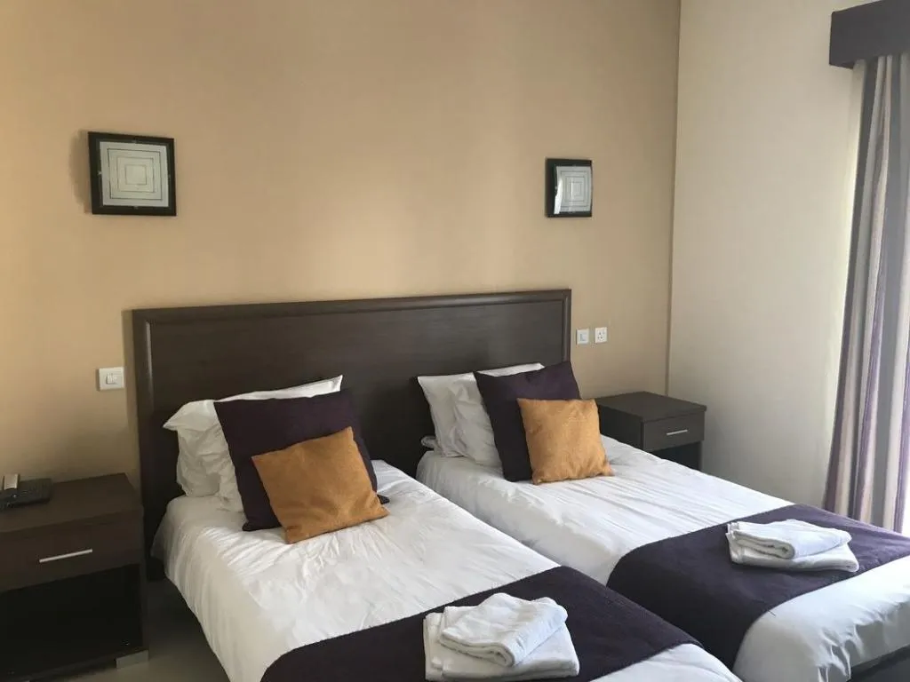 SINGLE STANDARD Room, The Windsor Hotel, Malta