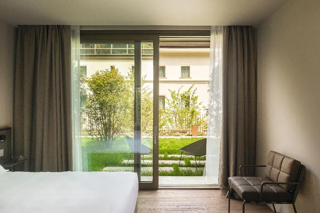 DOUBLE ONE BED Room, Promessi Sposi, Milan