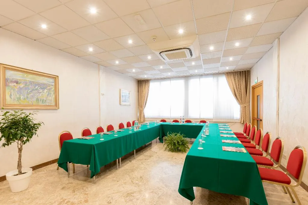 Conferences, Minerva, Florence