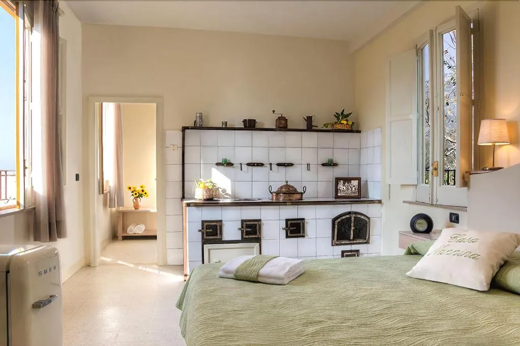 Room, Casa Nannina, Naples