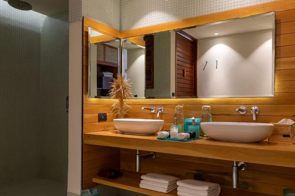 Room PARTIAL OCEAN VIEW ONE BEDROOM Room, Mi Amor by La Zebra, an SLH Hotel, Cancun Area