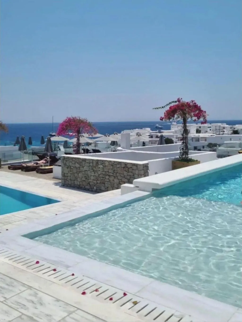 General view, The George Hotel, Mykonos