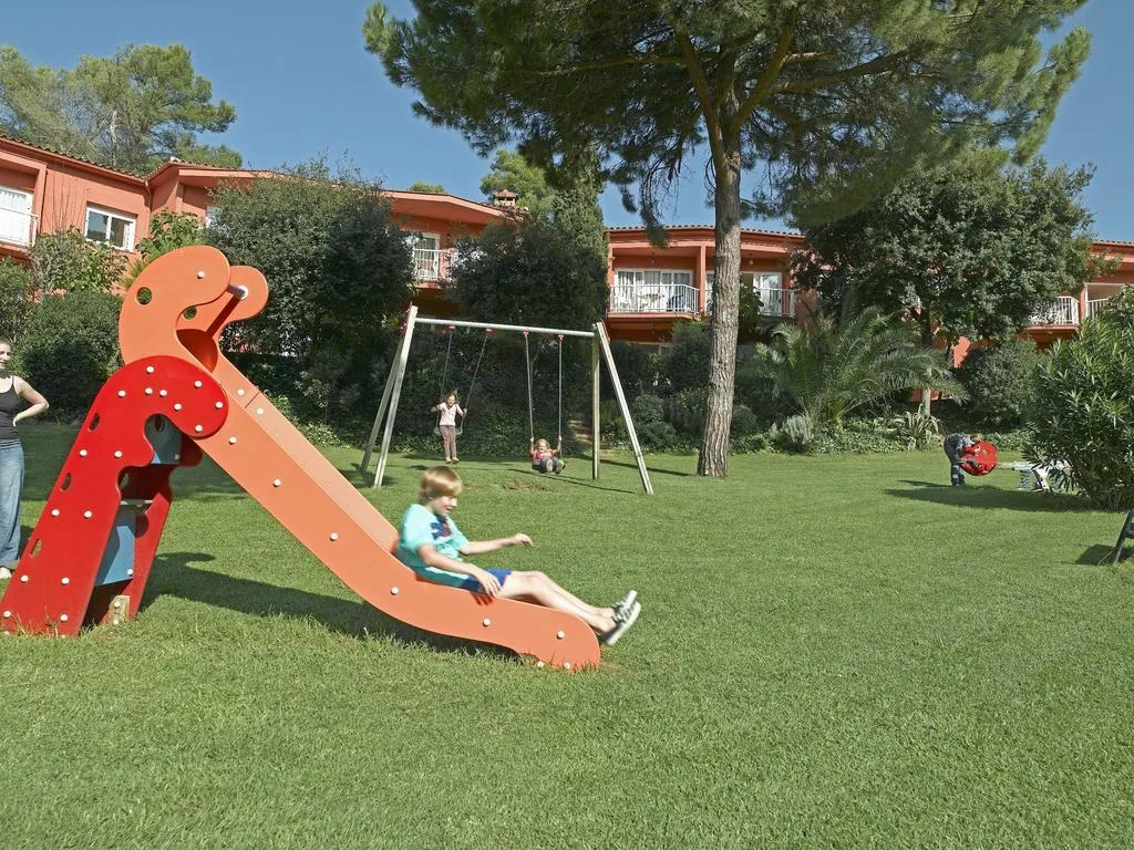 Sports and Entertainment, Albamar, Costa Brava