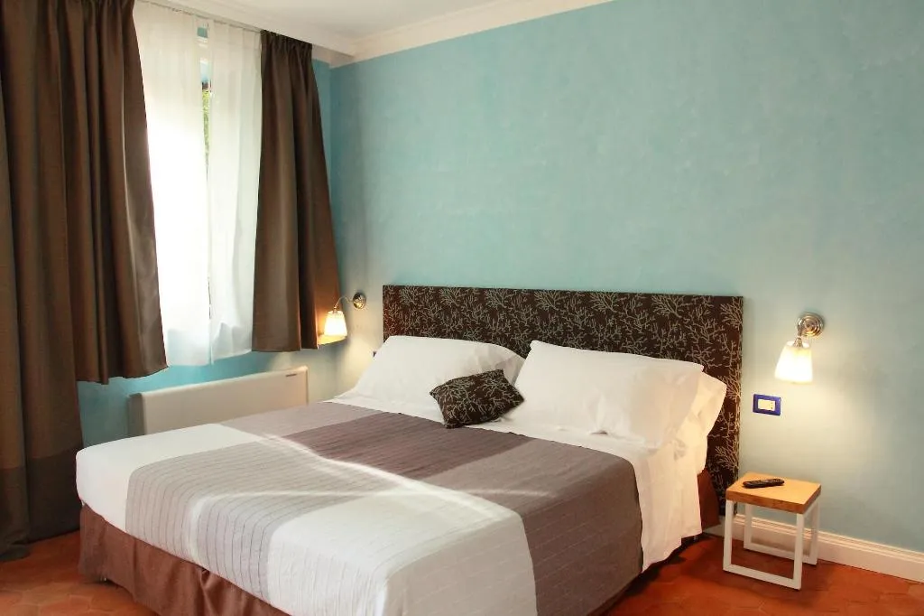 Room, La Corte Dei Limoni, Catania