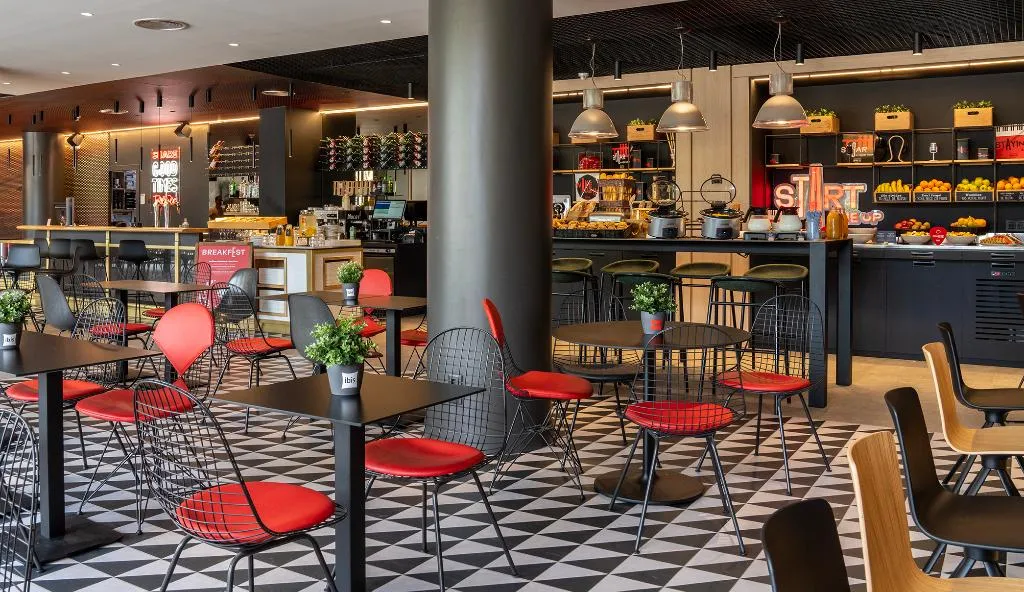 Restaurant, ibis Barcelona Aeropuerto Viladecans, Barcelona