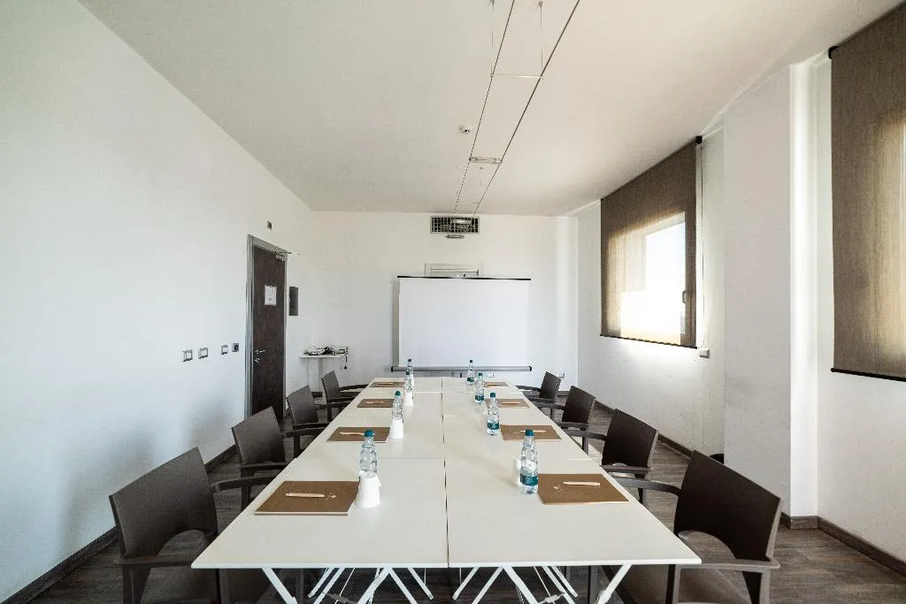 Conferences, Phi Hotel Milano, Milan