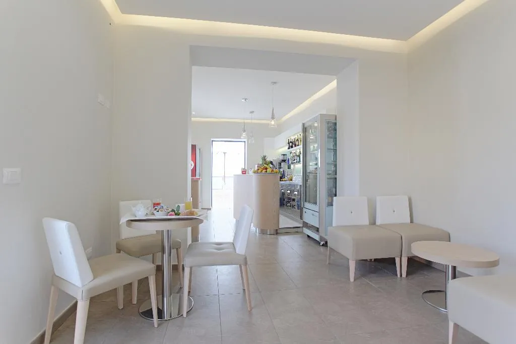 Bar, Scala Dei Turchi Resort, Catania