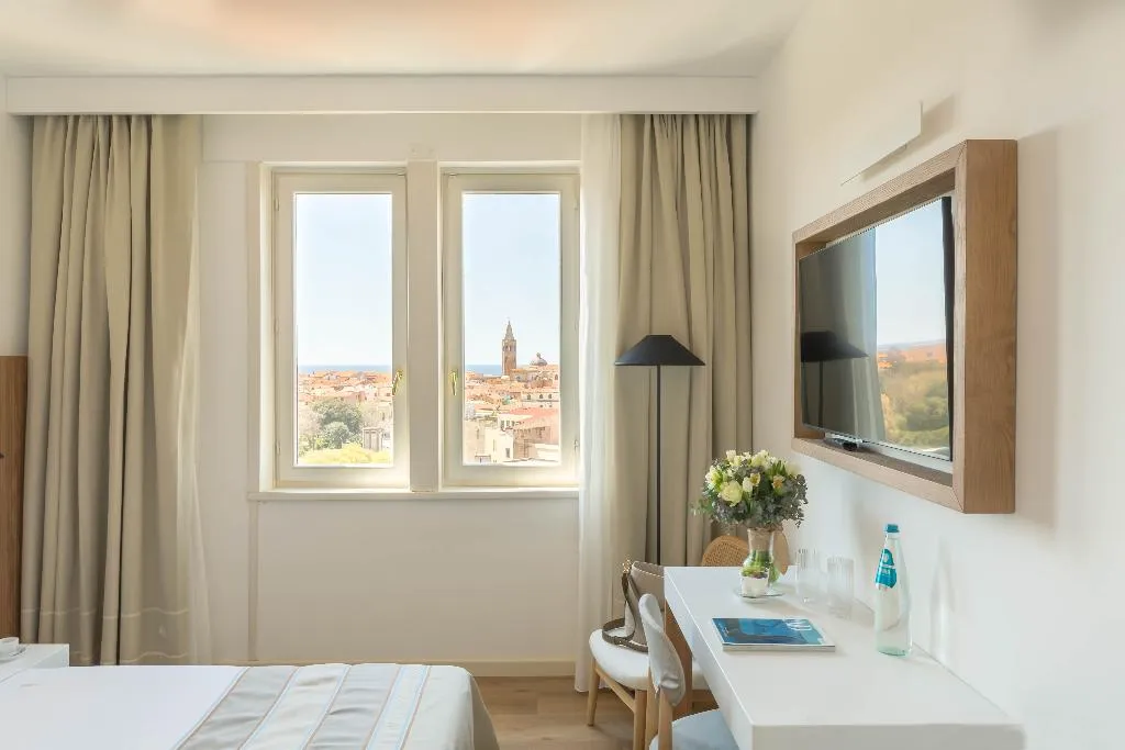 DOUBLE SUPERIOR SEA VIEW Room, Hotel Catalunya, Alghero