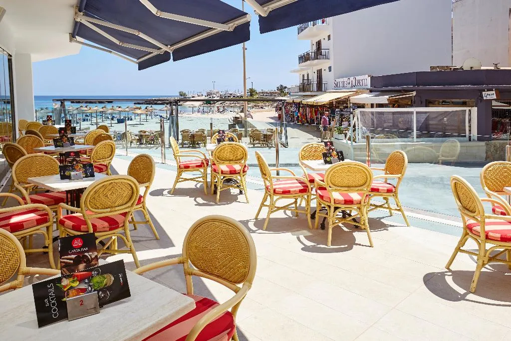 Terrace, Universal Hotel Perla, Majorca