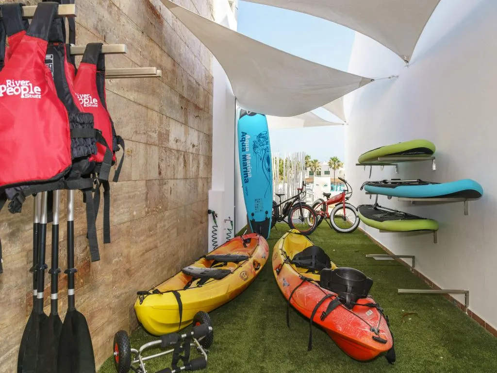 Sports and Entertainment, Lago Resort Menorca – Casas del Lago, Menorca